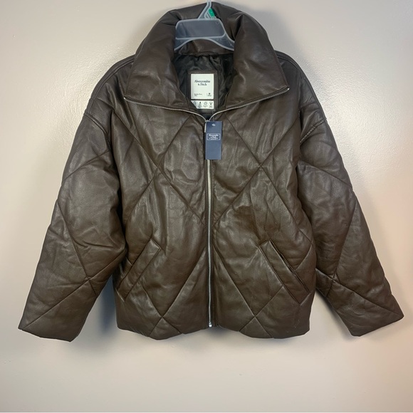 Abercrombie & Fitch Other - Abercrombie and Fitch Vegan Leather Puffer Quilted Jacket